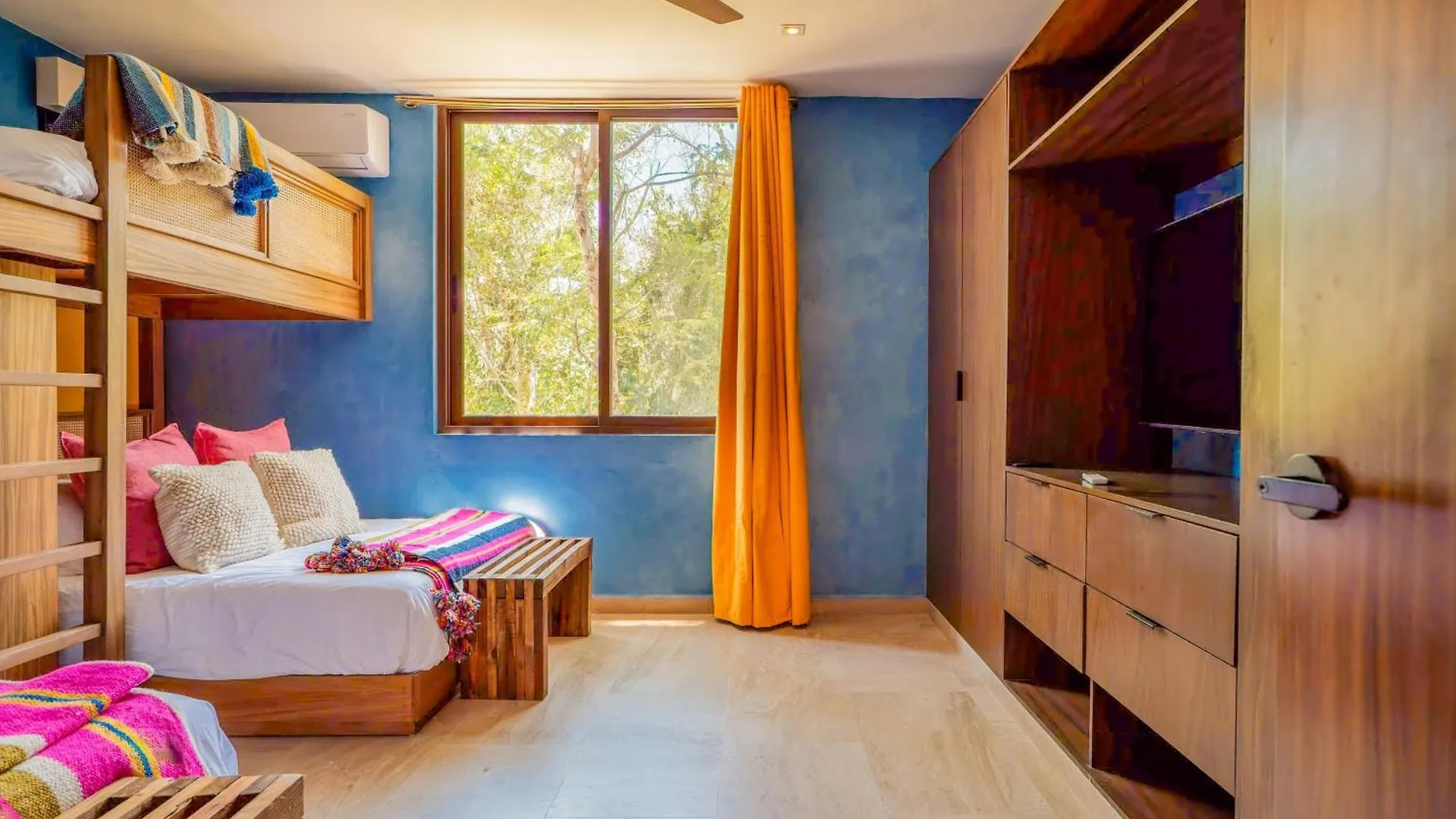Casa Jaguar Vila Xpu Ha